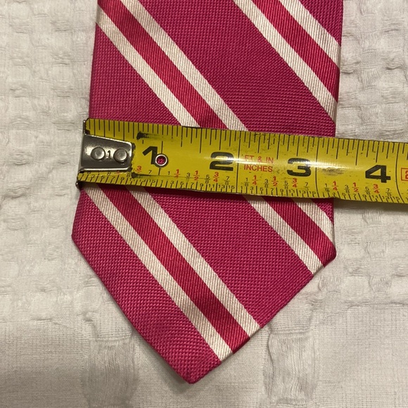 Brooks Brothers 346 Man Tie pure silk tie BNWOT - Picture 9 of 9
